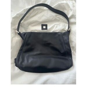 Le Tanneur Black Leather Shoulder Bag